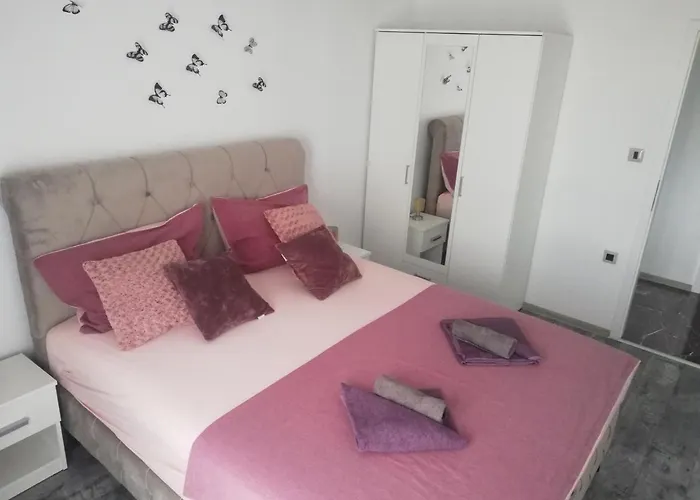 Modern Apartment Ana
