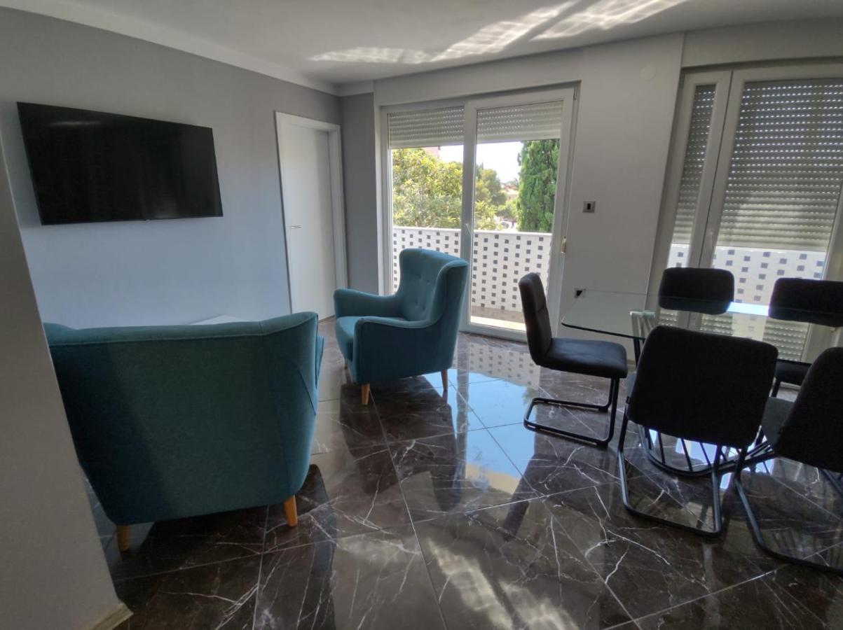 Appartement Modern Ana